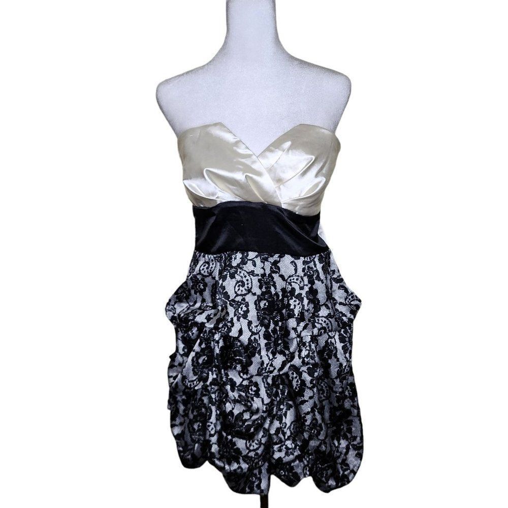 Vintage 90s Y2K Strapless Satin Ruched Mini Dress Womens Size 7 Black Ivory Lace